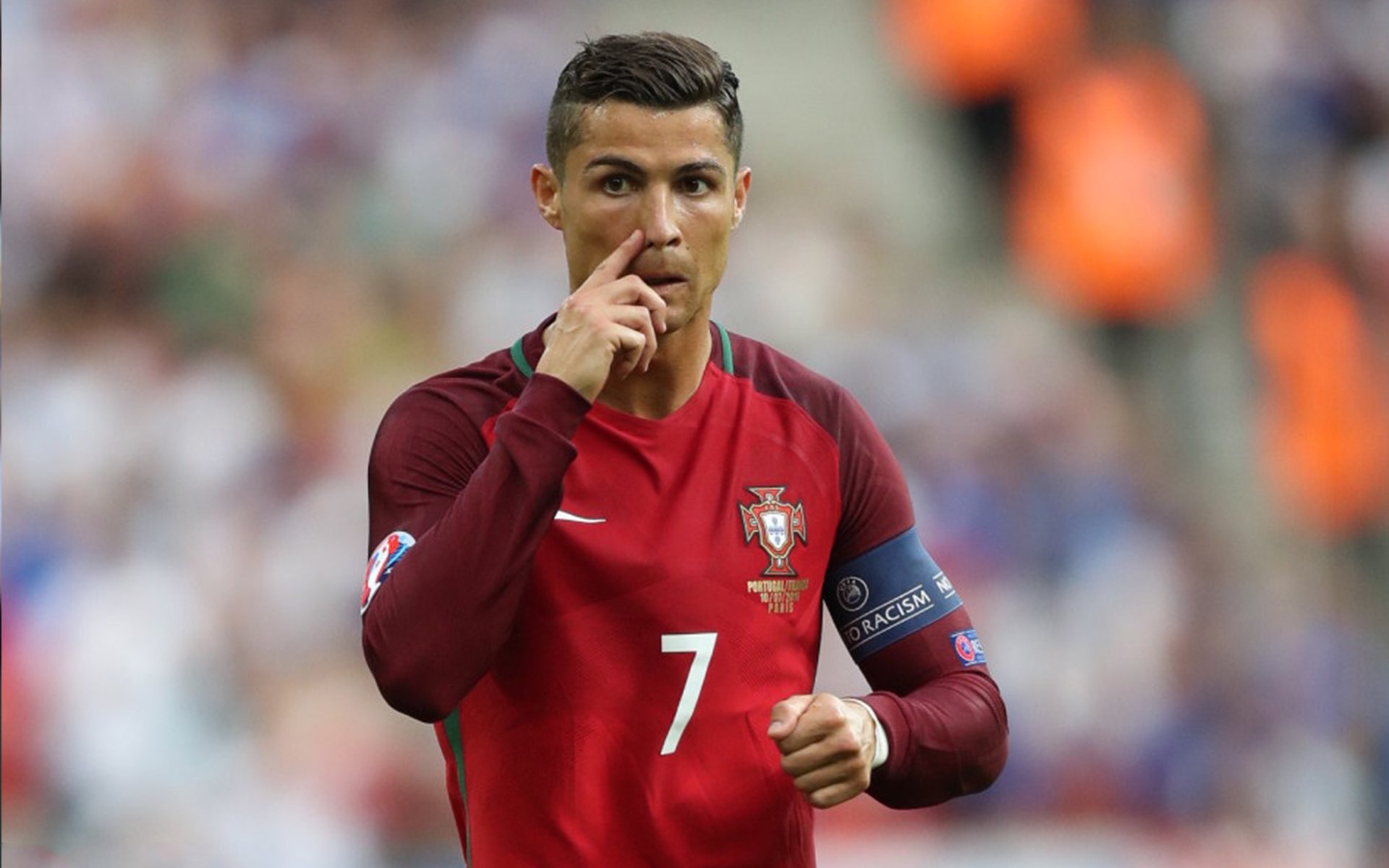 雄鹿客场隔空连线轻取天津队，霍勒迪三分雨刷新纪录