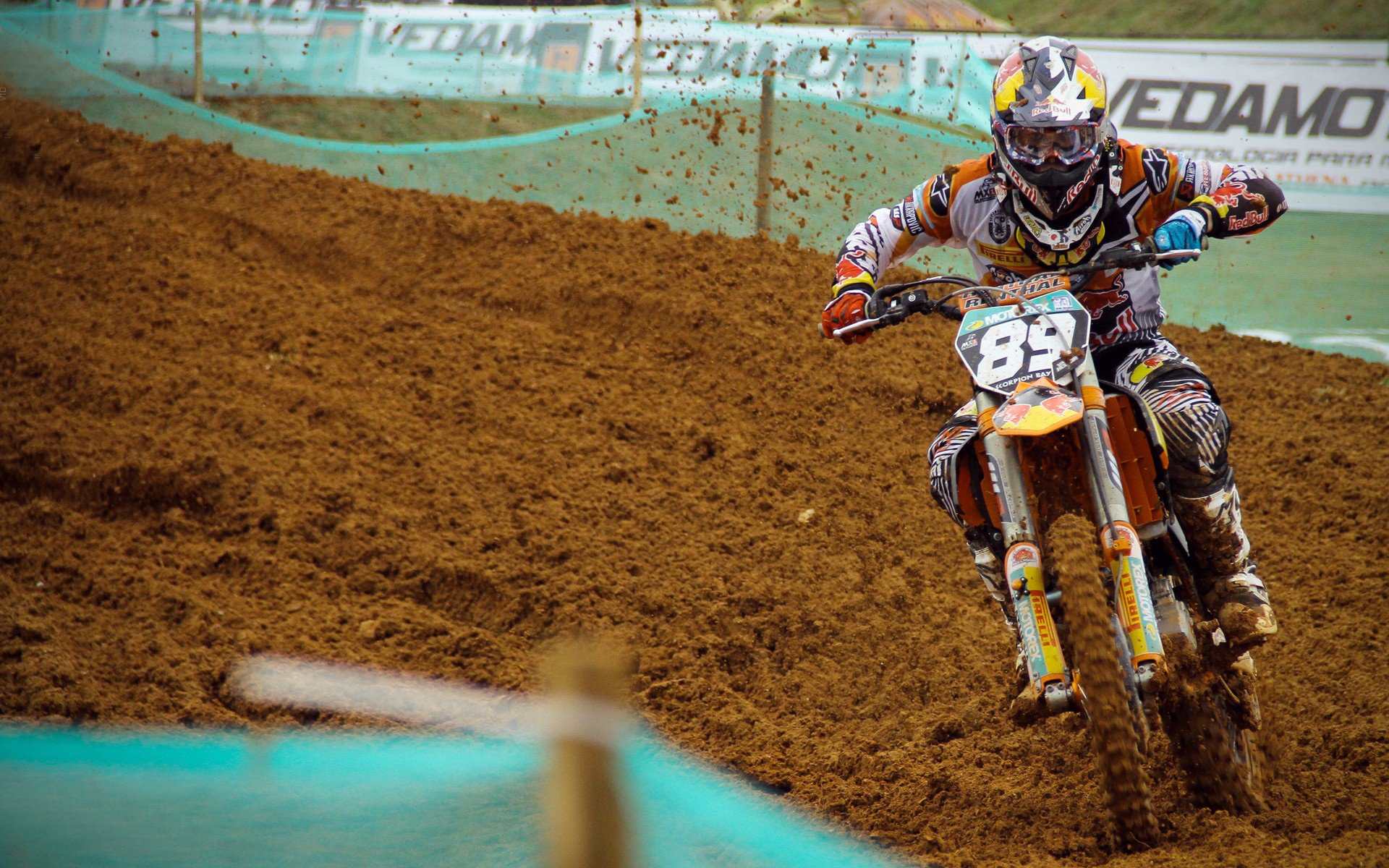 绿茵传奇，从米兰的绝地反击到福登的王者时刻